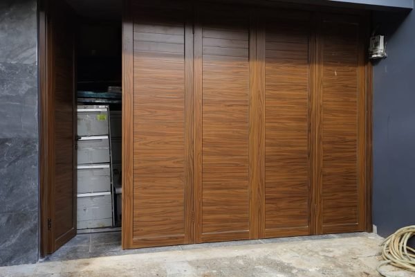 pintu-pagar bagasi (3)